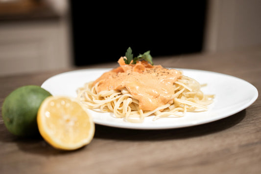 Linguine surgelate fatte in casa con salmone affumicato e lime 400 g