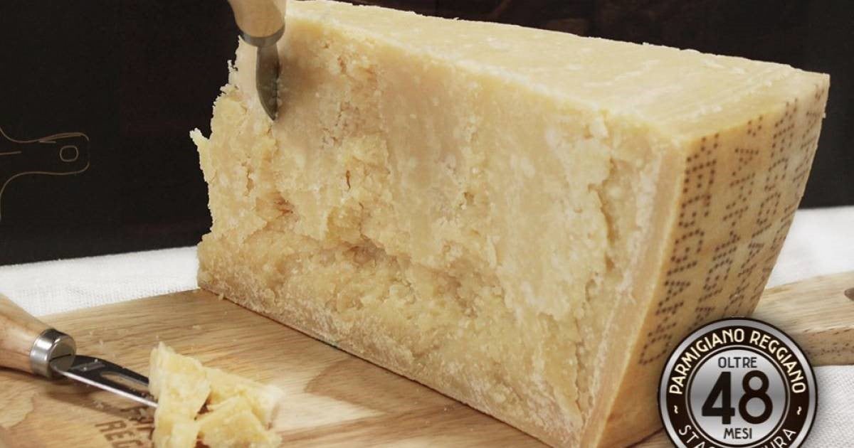 Parmigiano Reggiano disponibile su richiesta