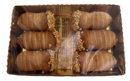 Lemon Cream Puff Pastry Cannolo with Chopped Hazelnuts 200g