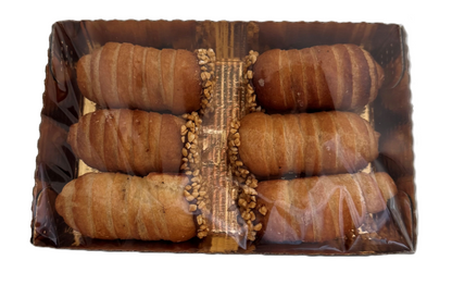Hazelnut Cream Puff Pastry Cannolo with Chopped Hazelnuts 200g